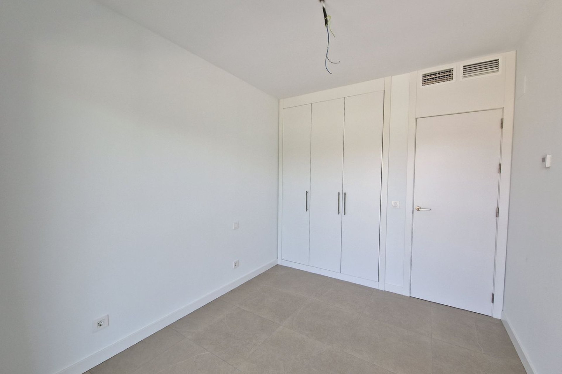 Reventa - House - Semi-Detached House - Estepona - Atalaya