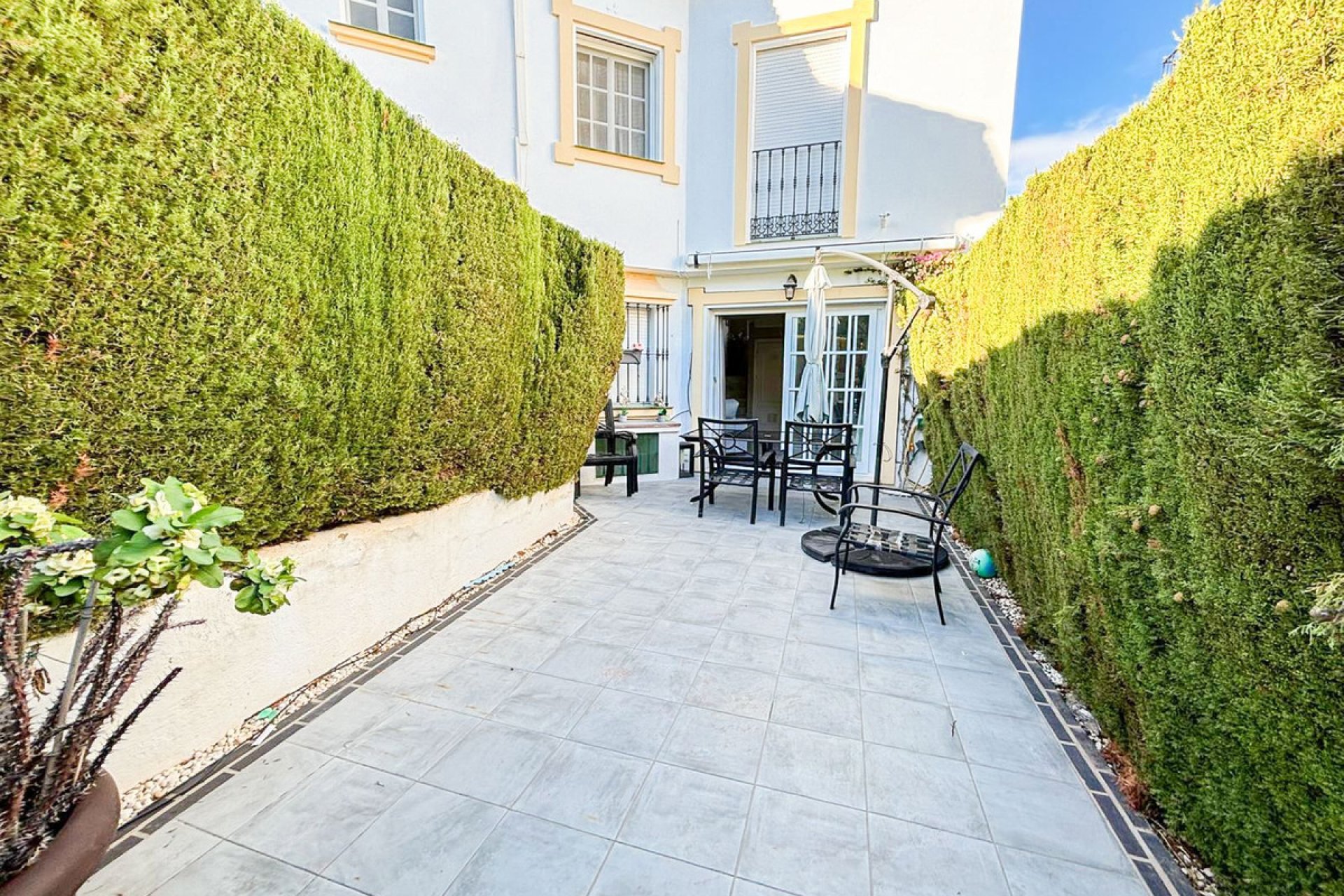 Reventa - House - Semi-Detached House - Estepona - Bel Air