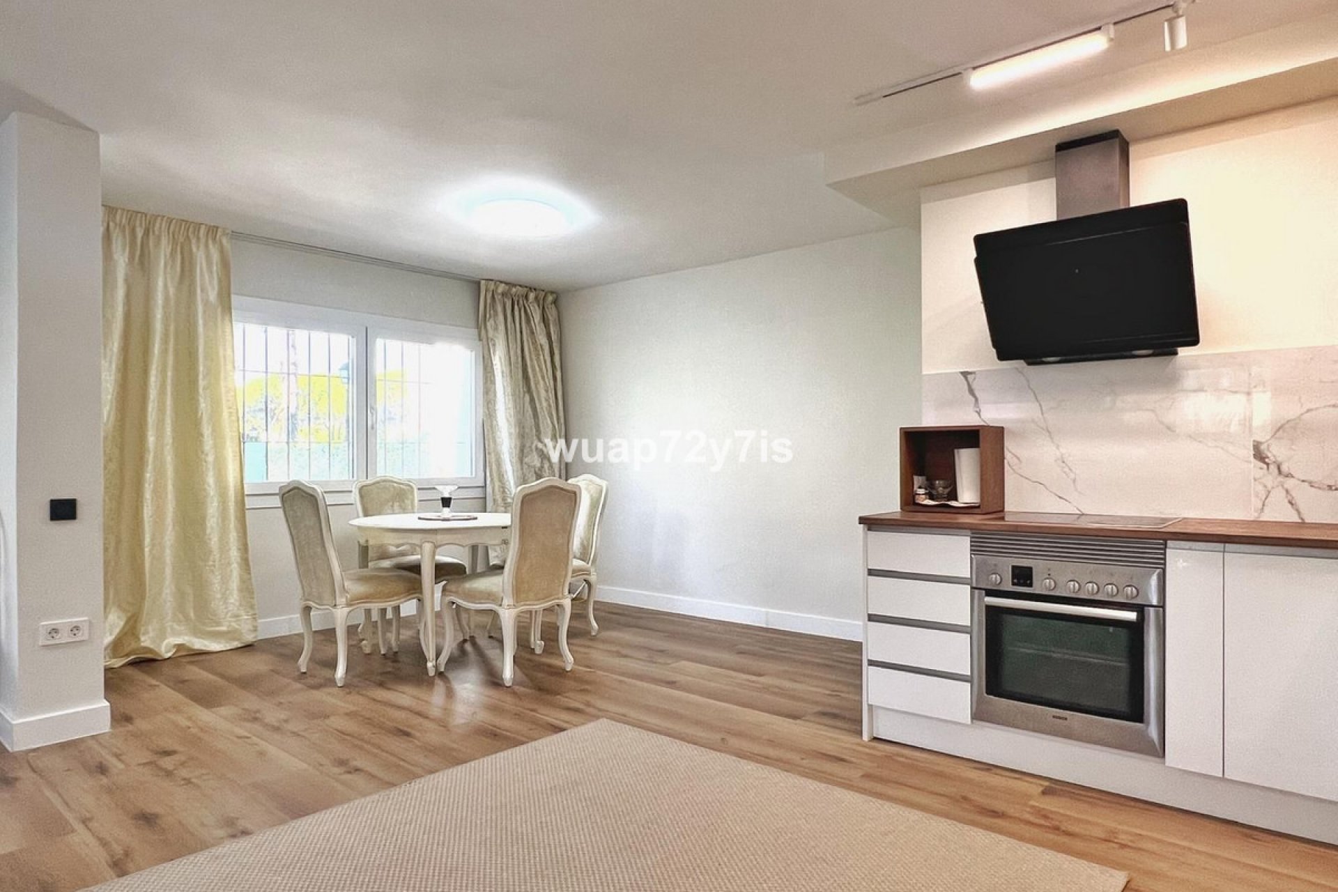 Reventa - House - Semi-Detached House - Estepona - Benamara