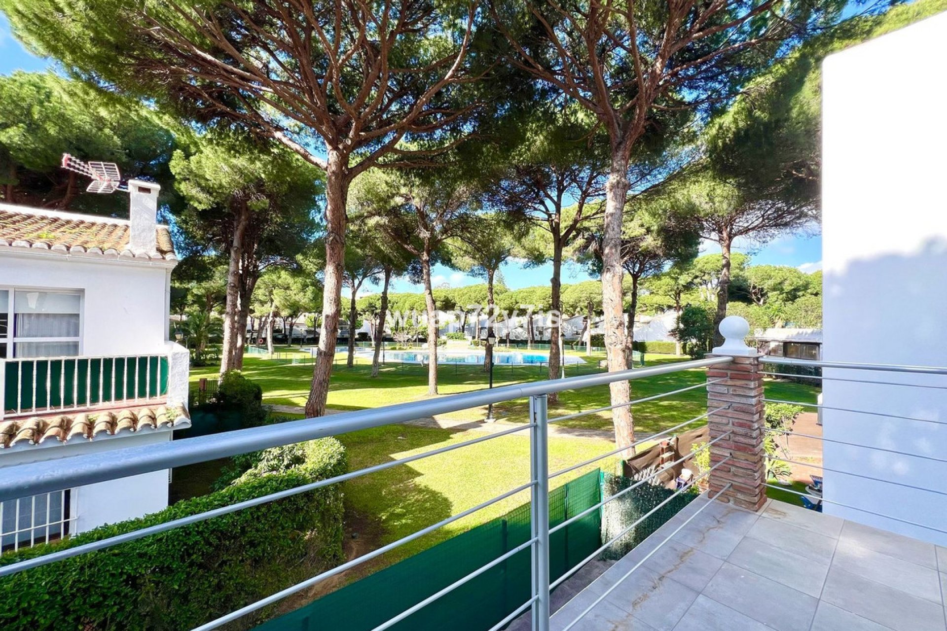 Reventa - House - Semi-Detached House - Estepona - Benamara