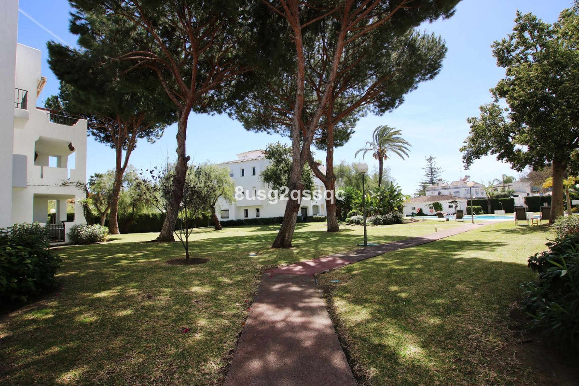 Reventa - House - Semi-Detached House - Estepona - Costalita