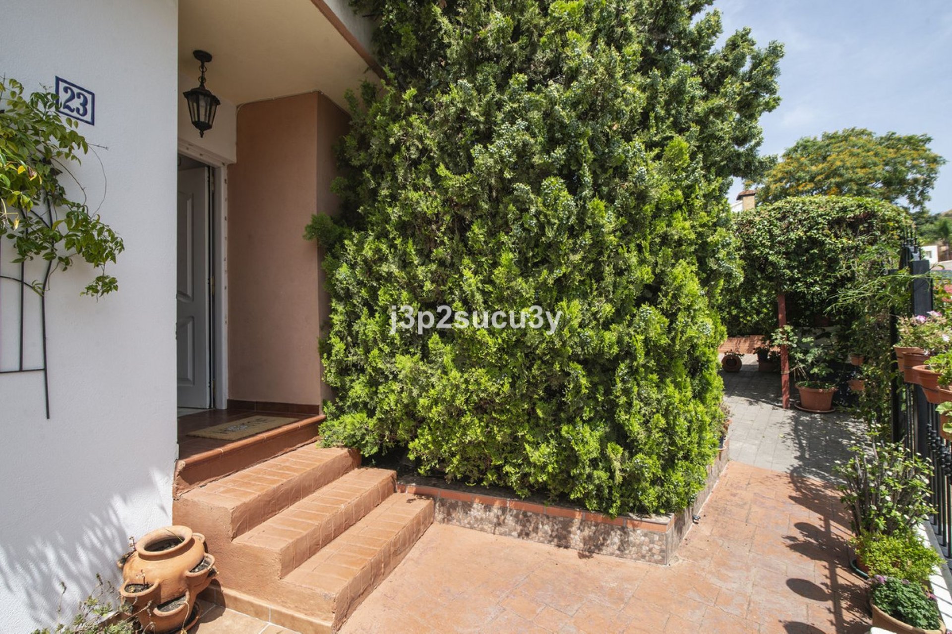 Reventa - House - Semi-Detached House - Estepona - Estepona Centro