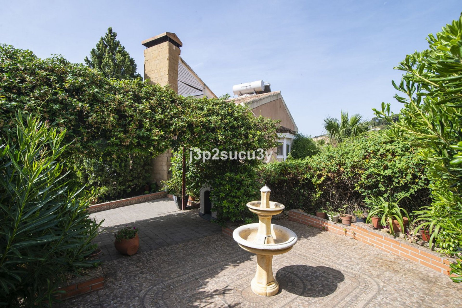 Reventa - House - Semi-Detached House - Estepona - Estepona Centro