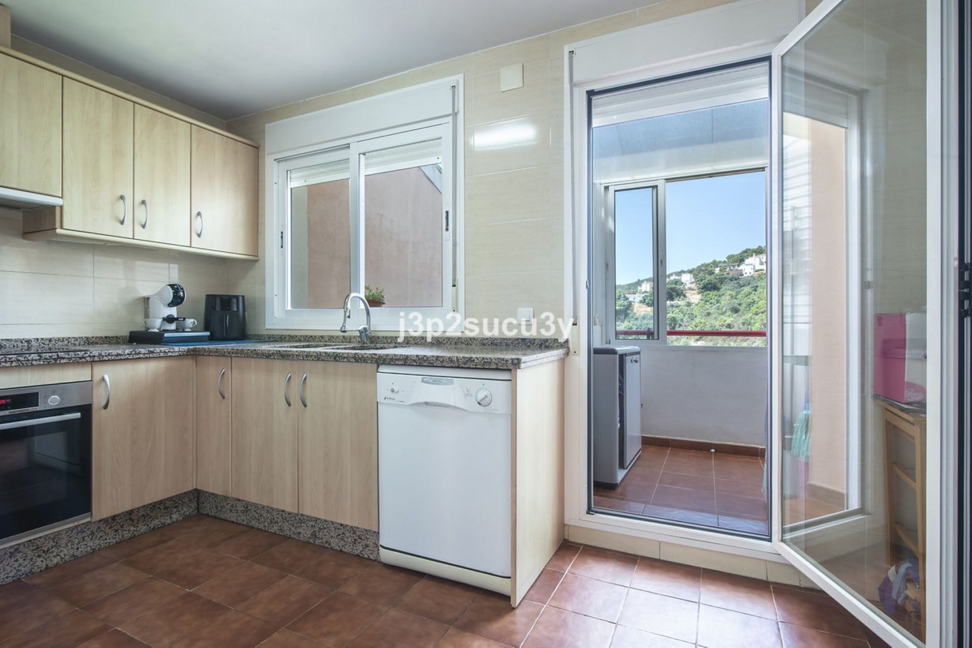 Reventa - House - Semi-Detached House - Estepona - Estepona Centro