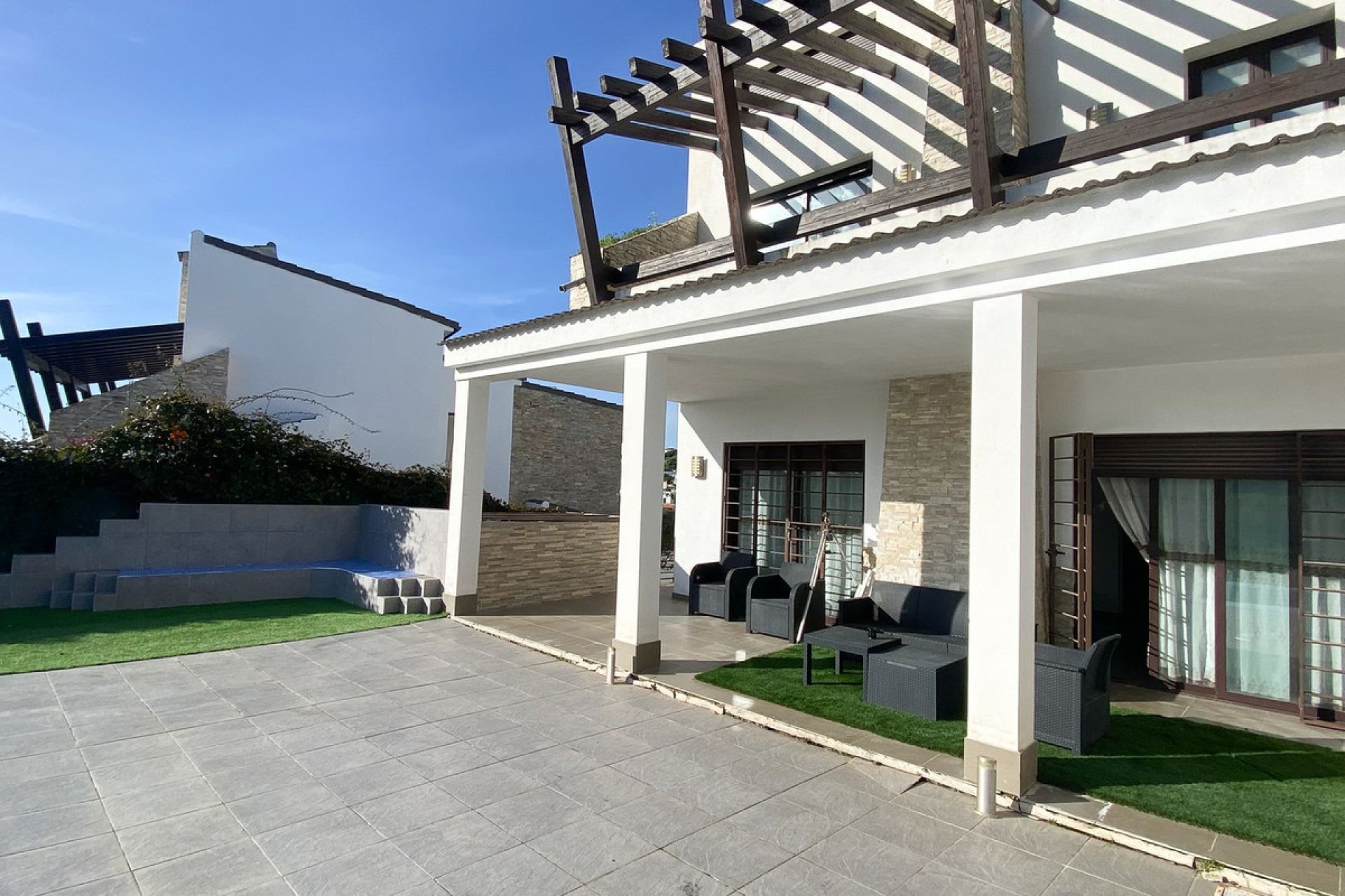 Reventa - House - Semi-Detached House - Estepona - Estepona Centro