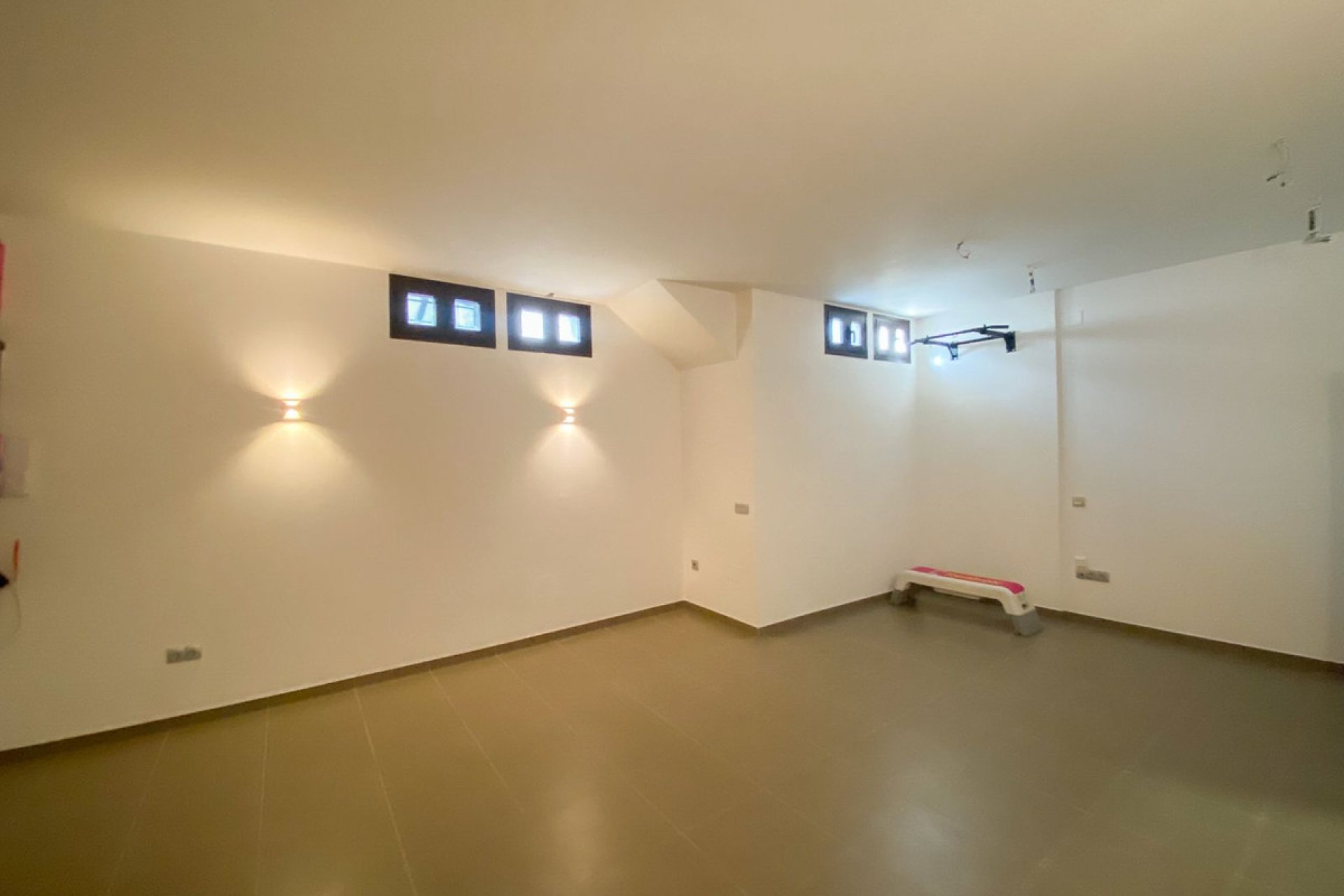 Reventa - House - Semi-Detached House - Estepona - Estepona Centro