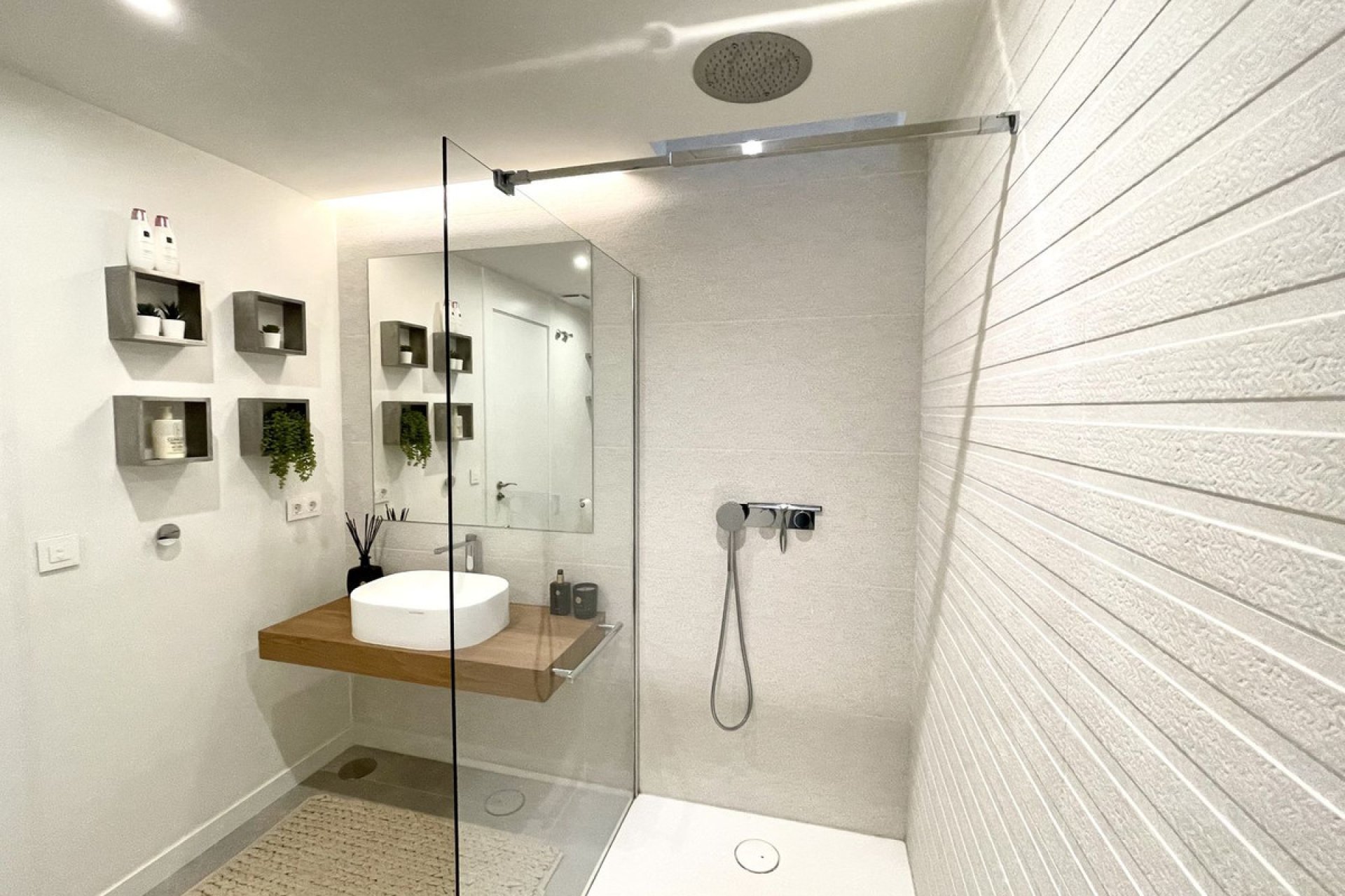 Reventa - House - Semi-Detached House - Marbella - Cabopino