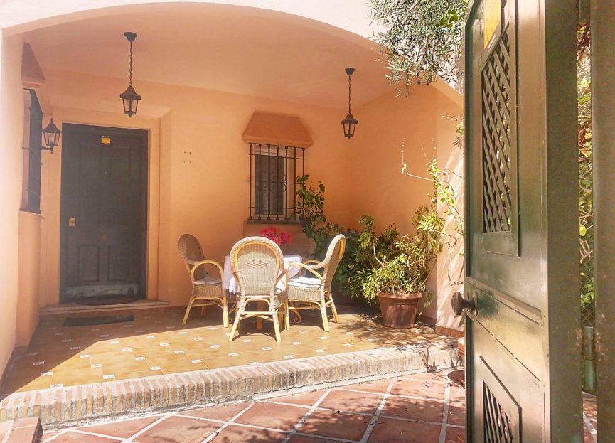 Reventa - House - Semi-Detached House - Marbella - Guadalmina Alta