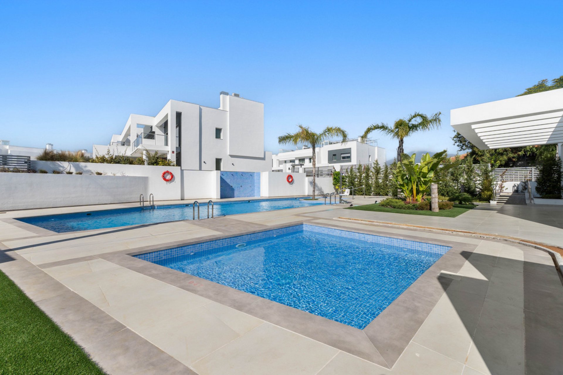 Reventa - House - Semi-Detached House - Marbella - Guadalmina Alta