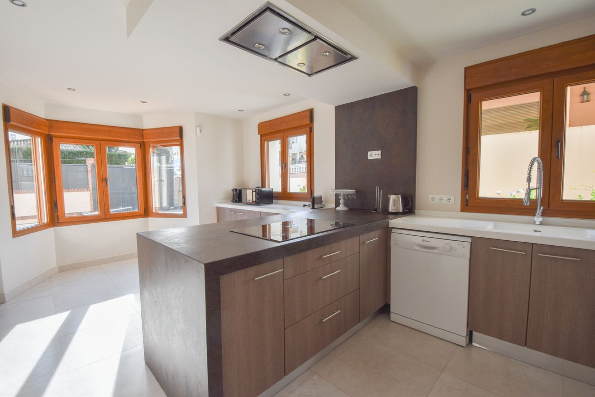 Reventa - House - Semi-Detached House - Marbella - Marbella Centro