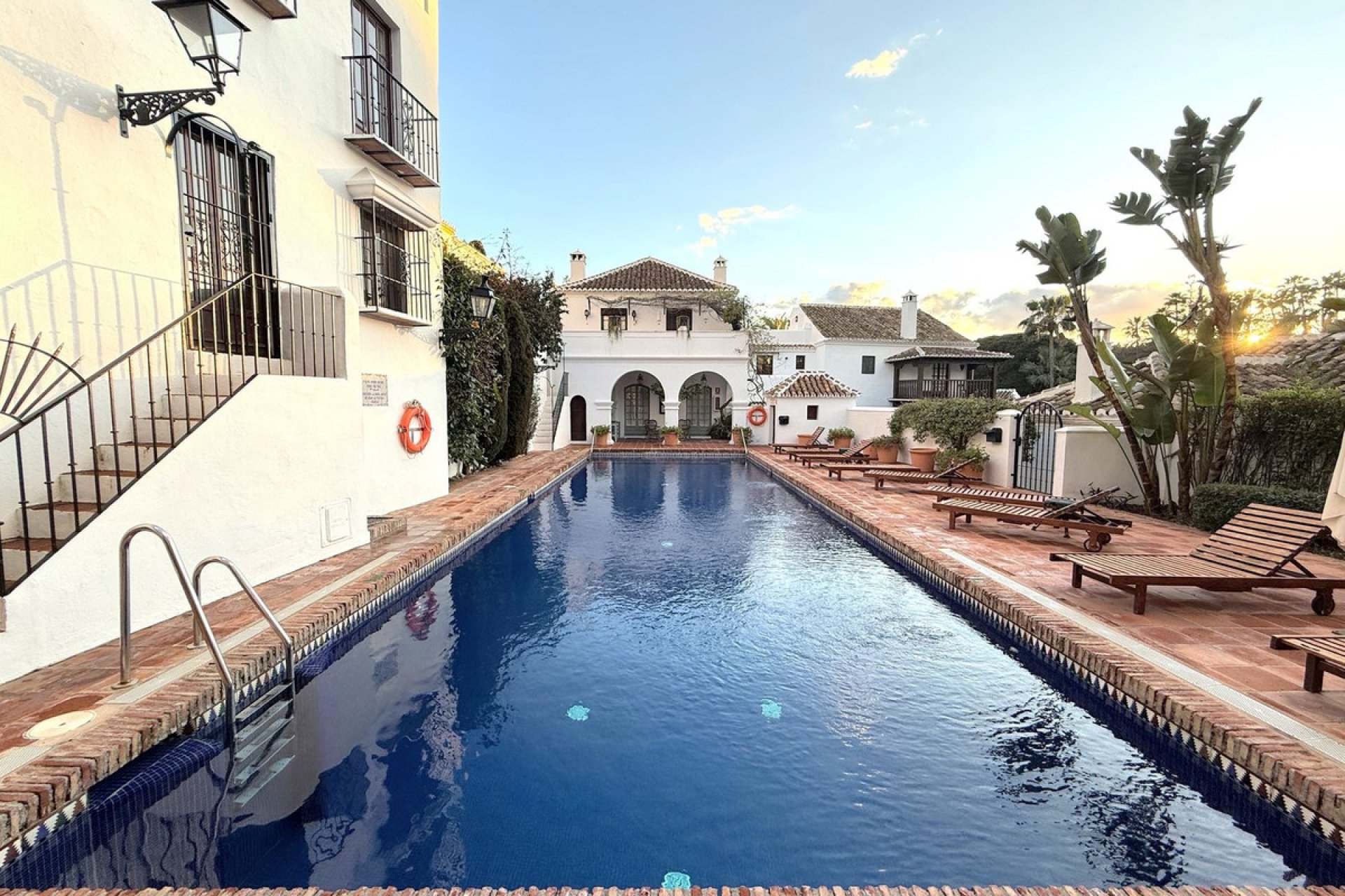 Reventa - House - Semi-Detached House - Marbella - Marbella Centro