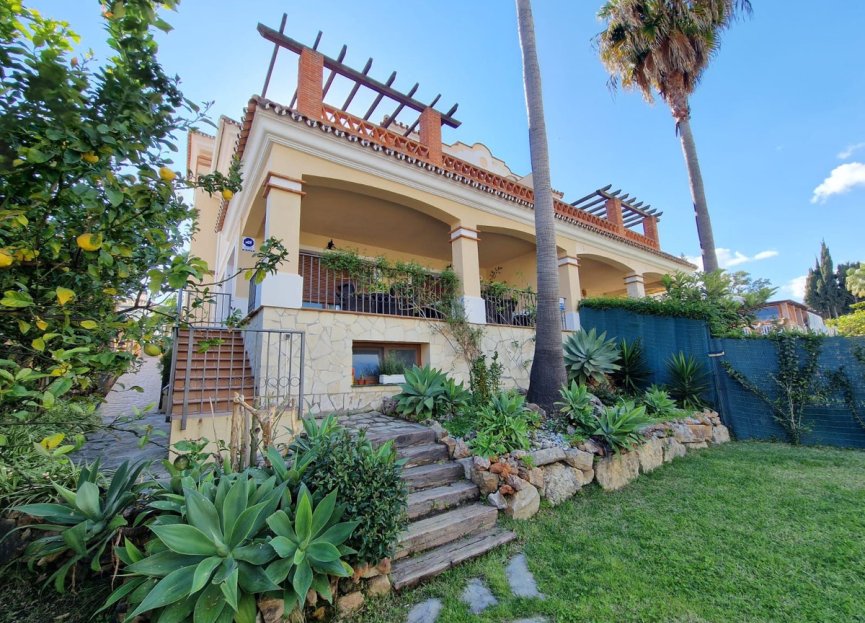 Reventa - House - Semi-Detached House - Marbella - Marbella Centro