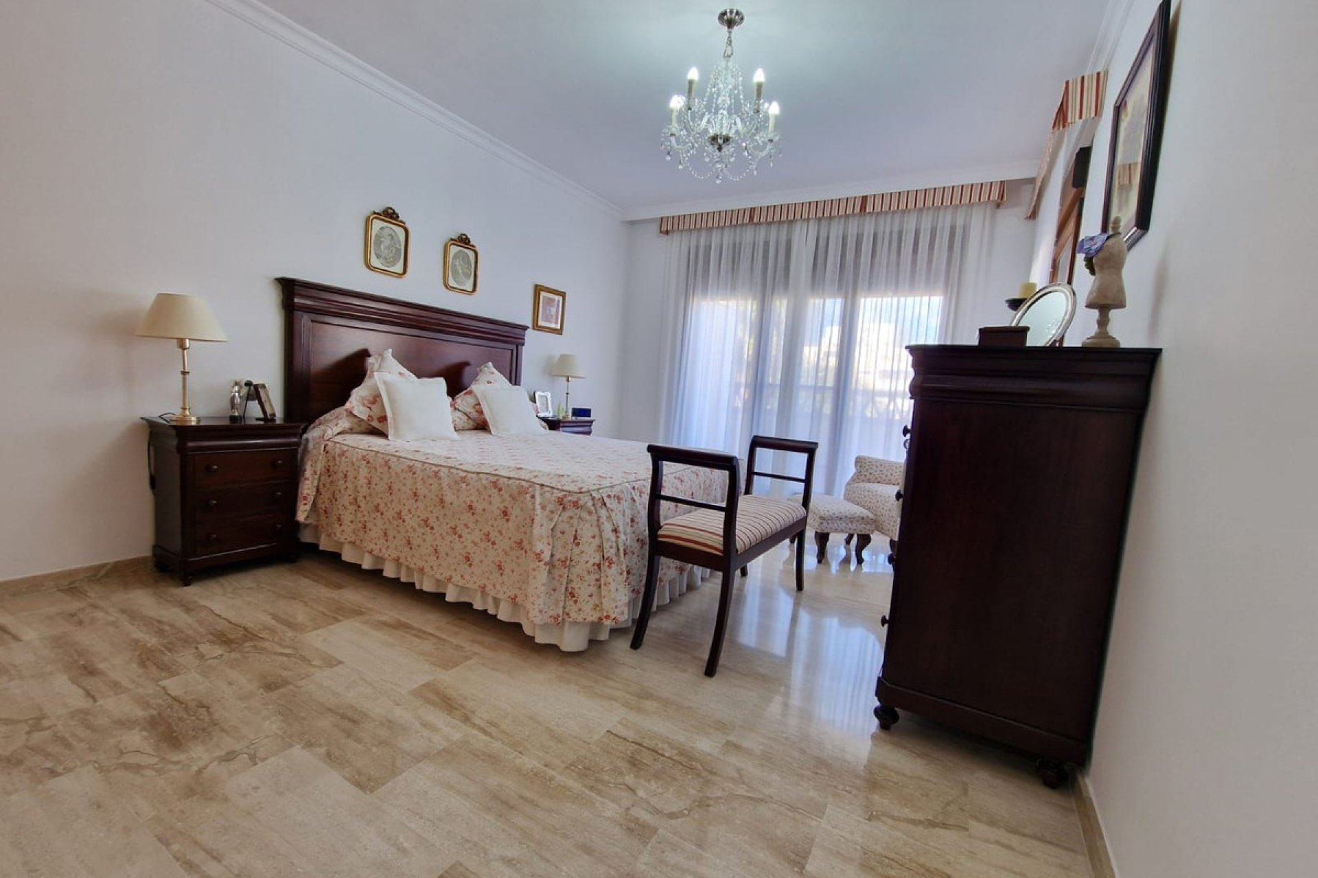 Reventa - House - Semi-Detached House - Marbella - Marbella Centro