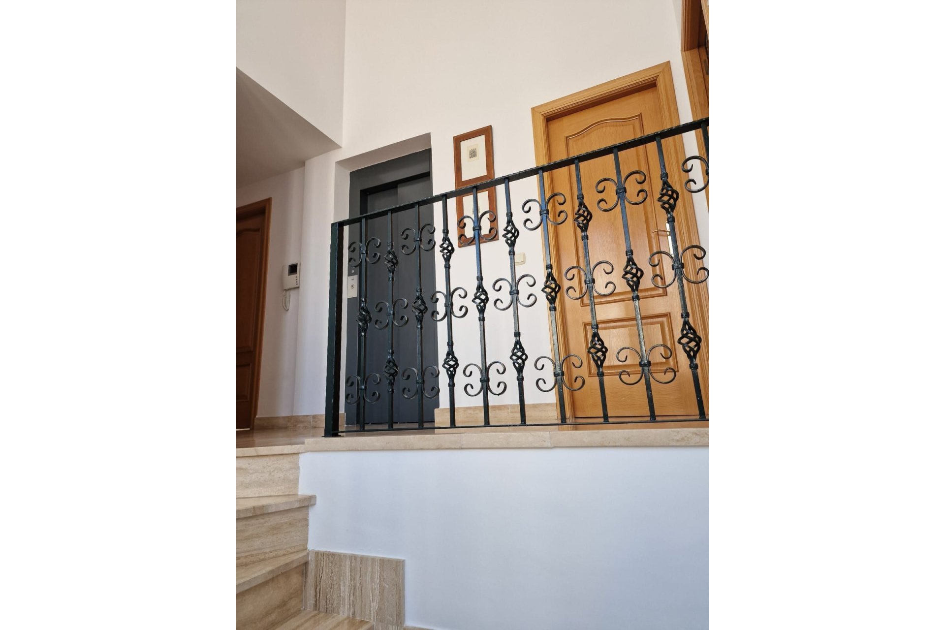 Reventa - House - Semi-Detached House - Marbella - Marbella Centro