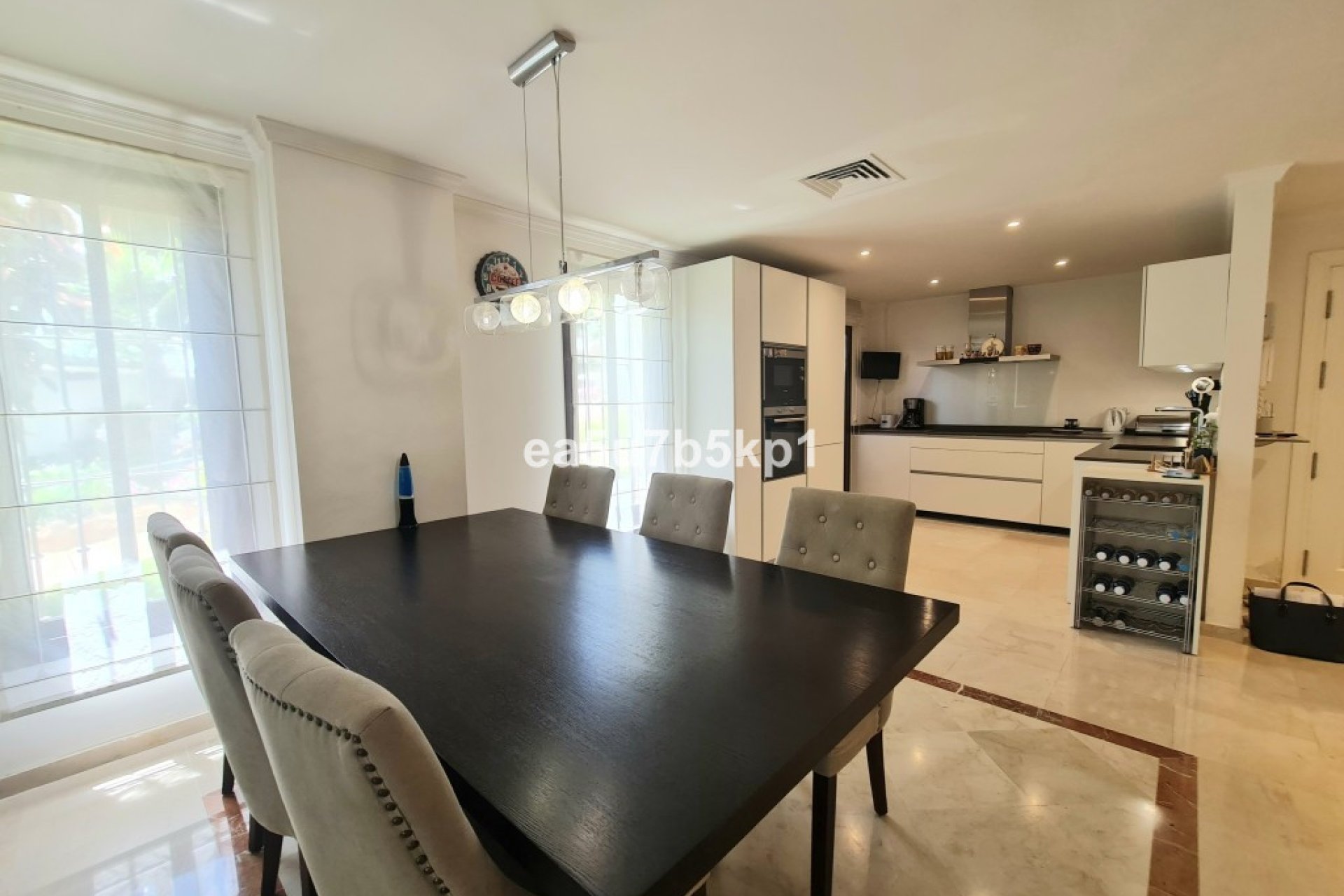 Reventa - House - Semi-Detached House - Marbella - Marbella Centro