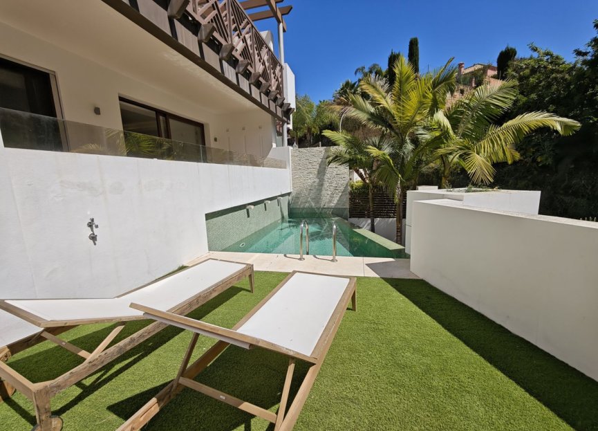 Reventa - House - Semi-Detached House - Marbella - Marbella Centro