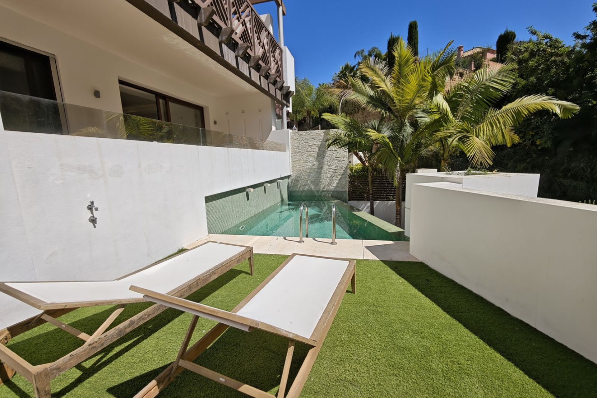 Reventa - House - Semi-Detached House - Marbella - Marbella Centro