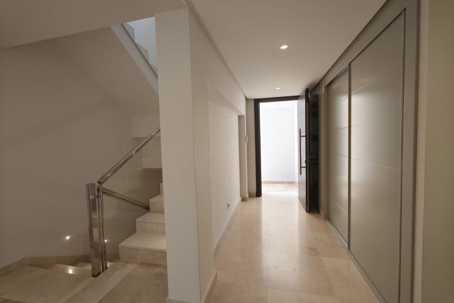 Reventa - House - Semi-Detached House - Marbella - Marbella Centro