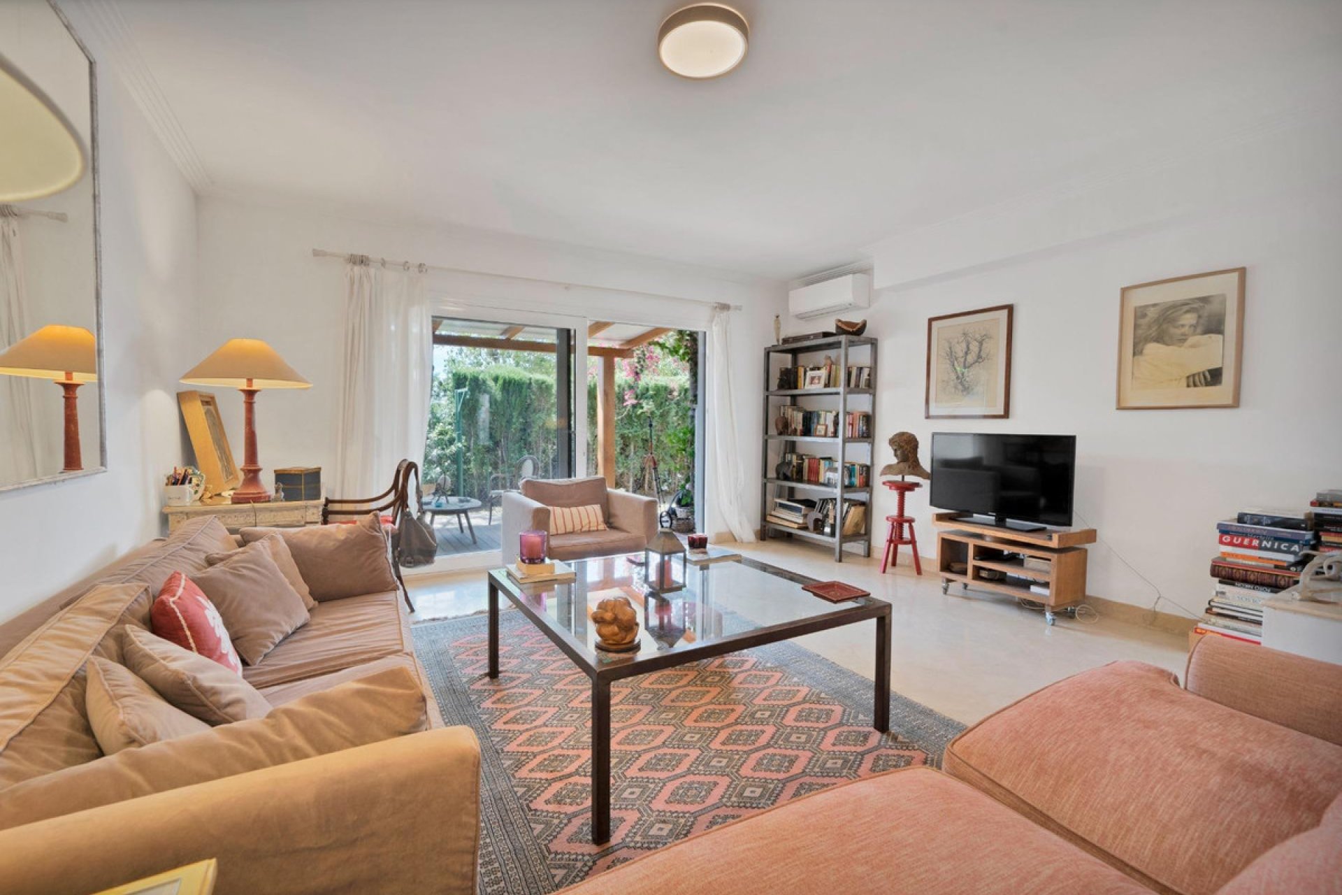 Reventa - House - Semi-Detached House - Marbella - Nagüeles