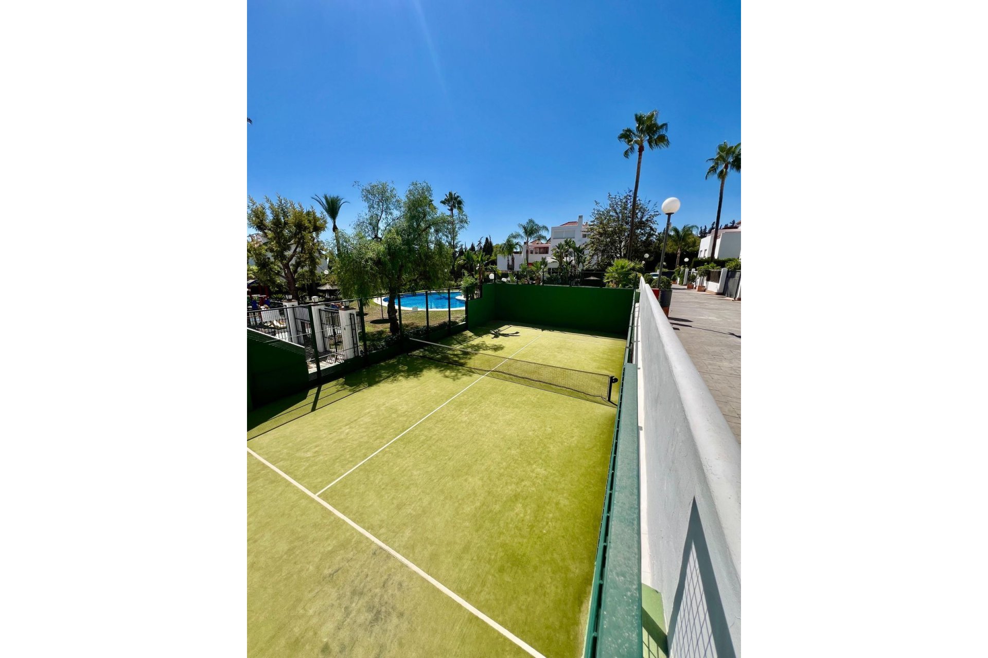 Reventa - House - Semi-Detached House - Marbella - Nagüeles