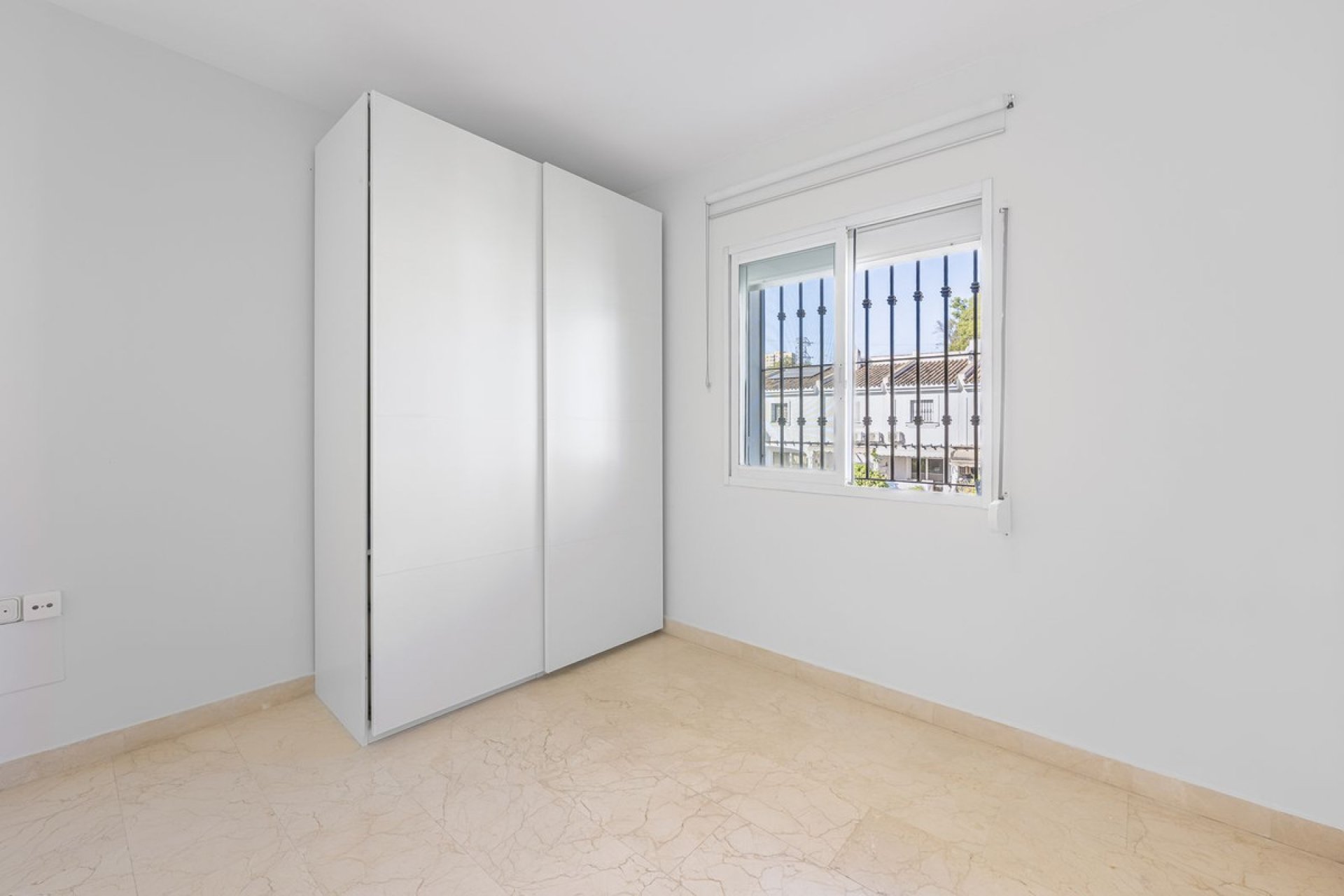 Reventa - House - Semi-Detached House - Marbella - Nueva Andalucia