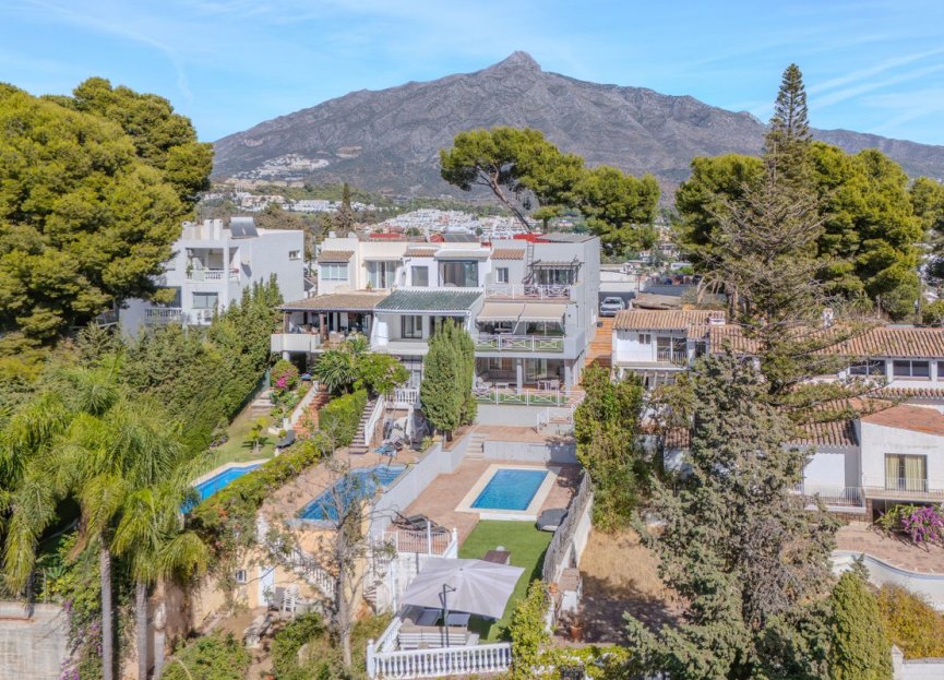 Reventa - House - Semi-Detached House - Marbella - Nueva Andalucia