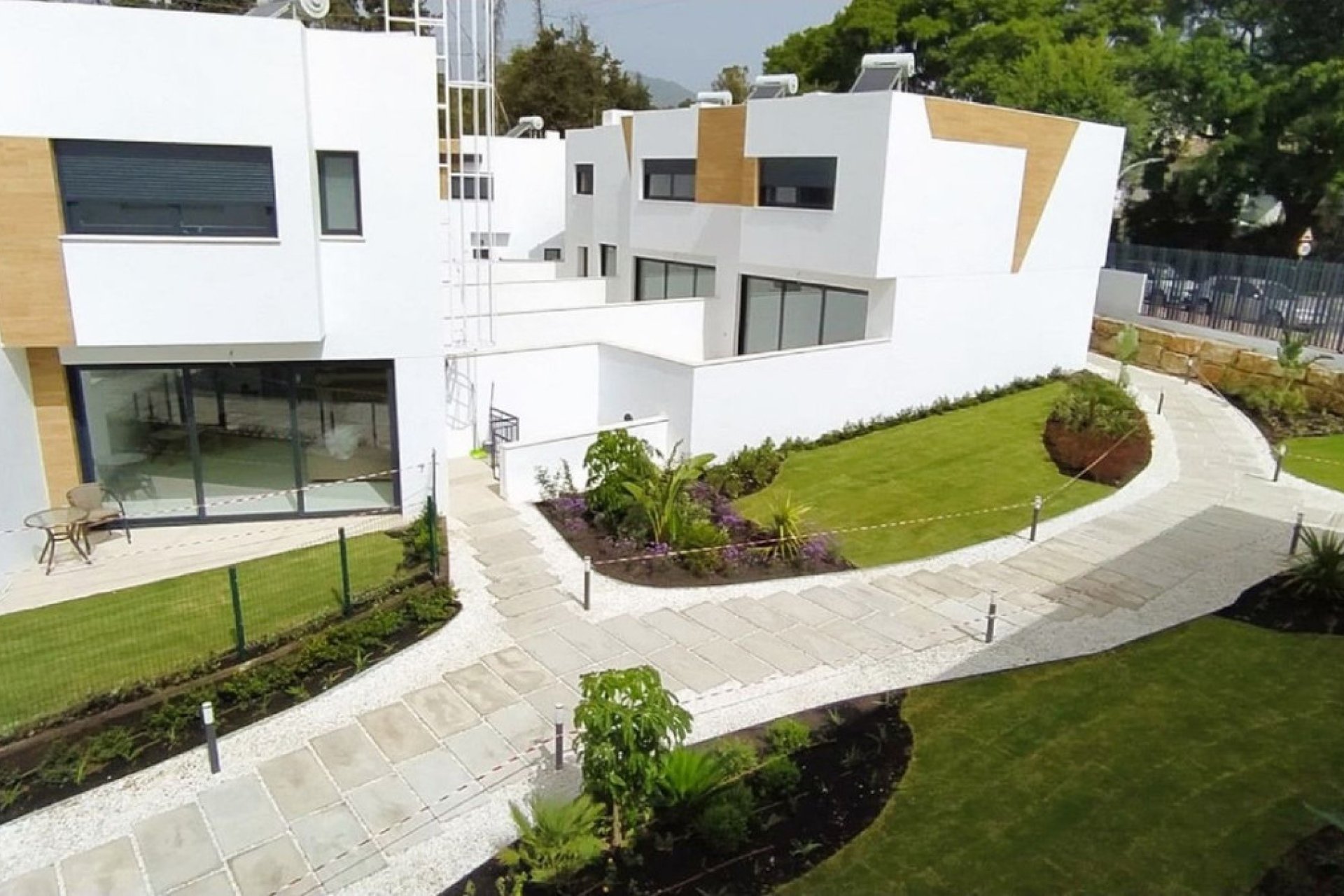 Reventa - House - Semi-Detached House - Marbella - Nueva Andalucia