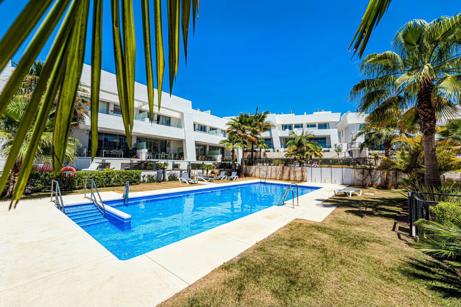 Reventa - House - Semi-Detached House - Marbella - Río Real