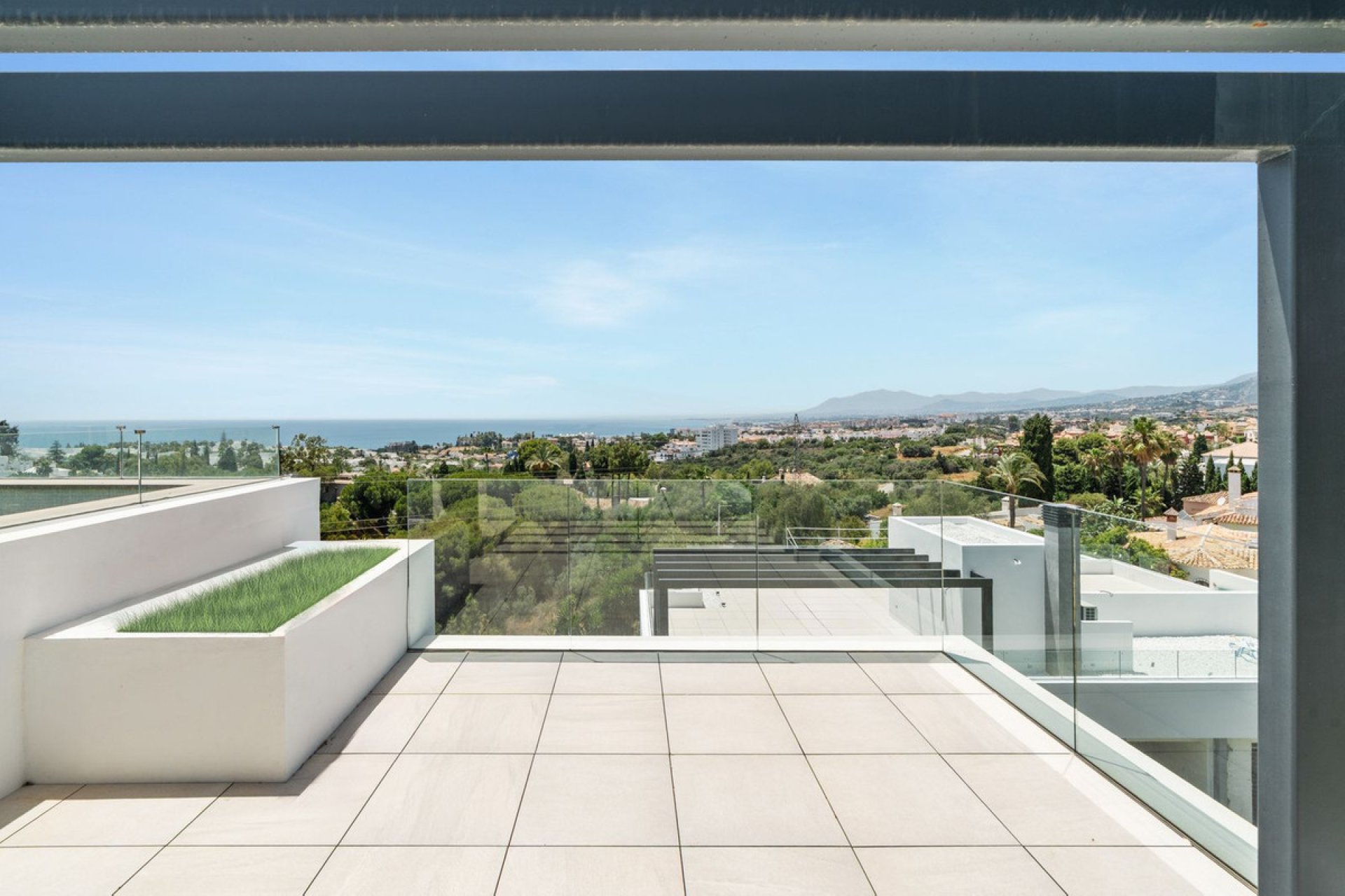 Reventa - House - Semi-Detached House - Marbella - Río Real