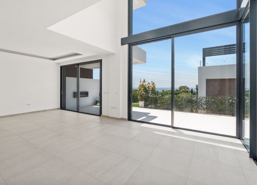 Reventa - House - Semi-Detached House - Marbella - Río Real