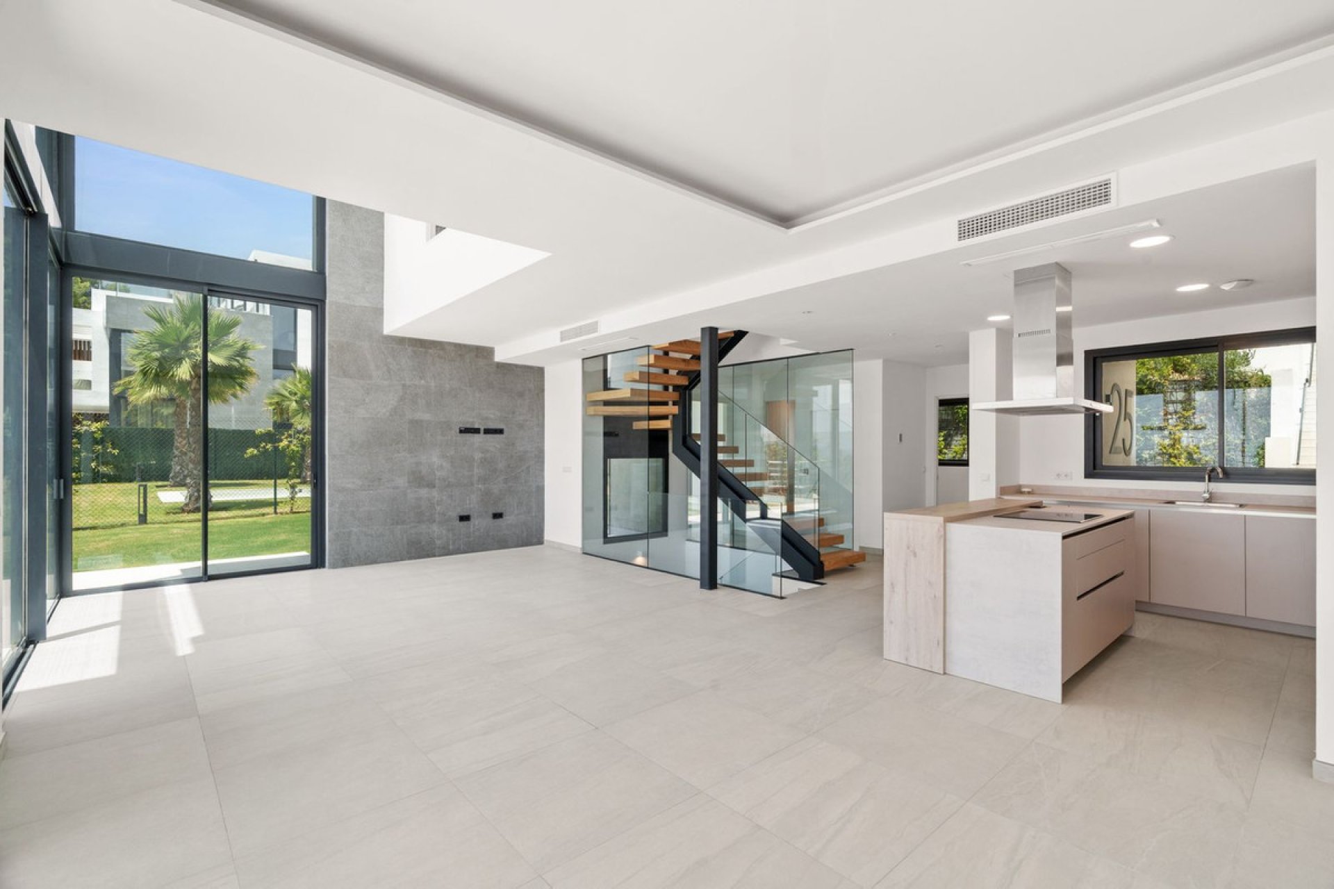 Reventa - House - Semi-Detached House - Marbella - Río Real