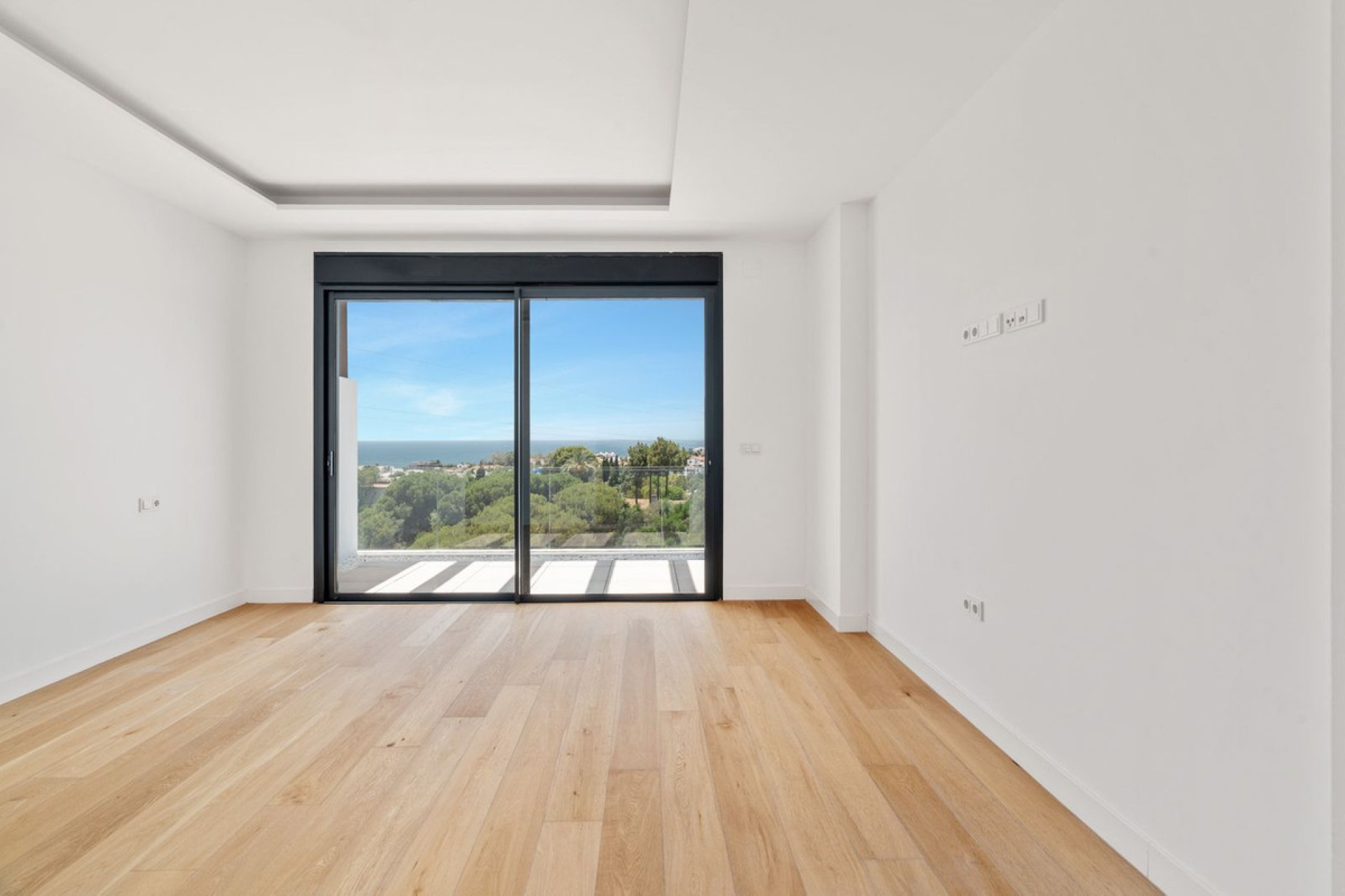 Reventa - House - Semi-Detached House - Marbella - Río Real