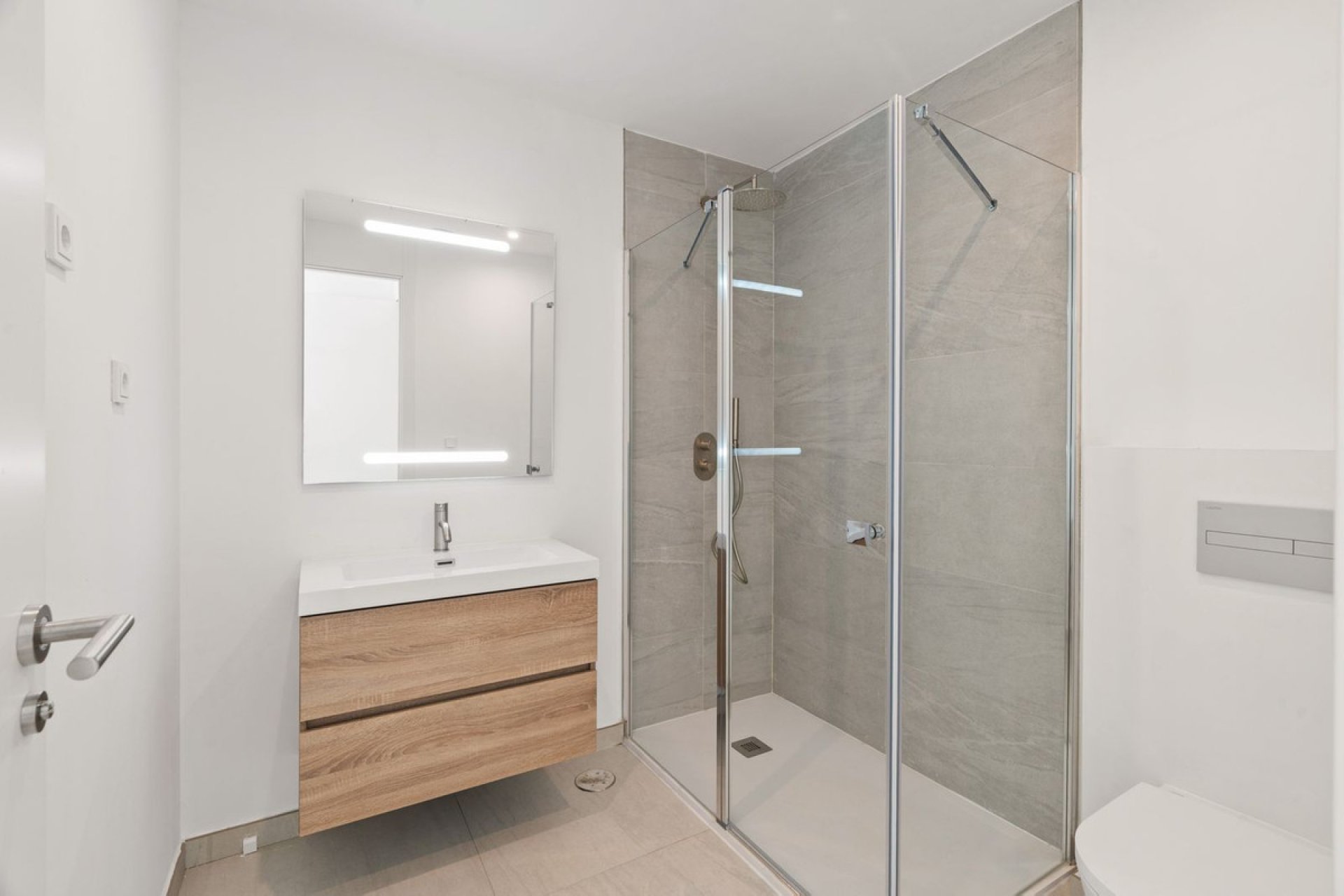 Reventa - House - Semi-Detached House - Marbella - Río Real