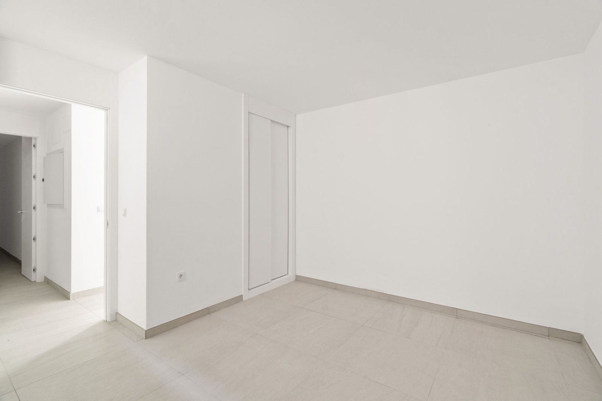 Reventa - House - Semi-Detached House - Marbella - Río Real