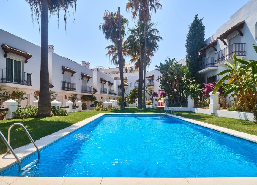 Reventa - House - Semi-Detached House - Marbella - The Golden Mile