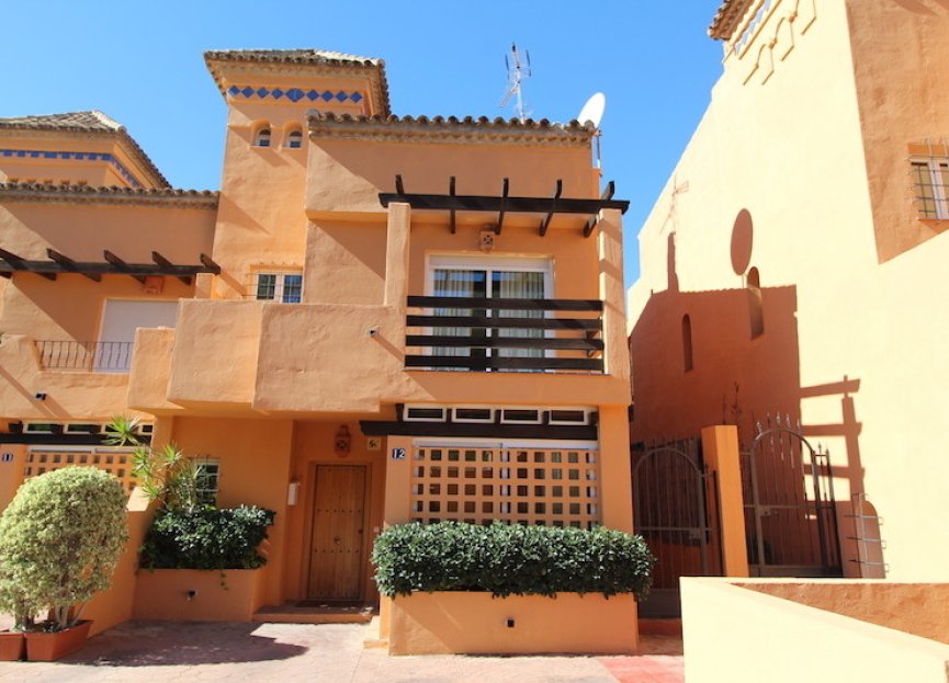 Reventa - House - Semi-Detached House - Marbella - The Golden Mile
