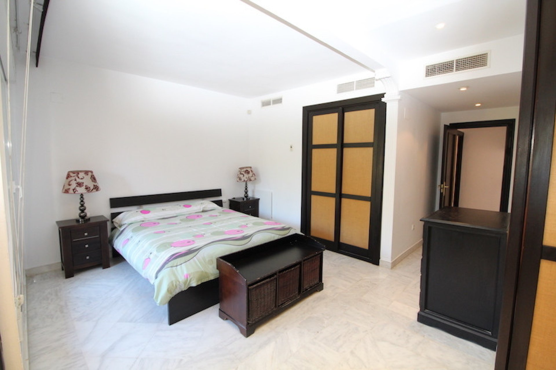 Reventa - House - Semi-Detached House - Marbella - The Golden Mile