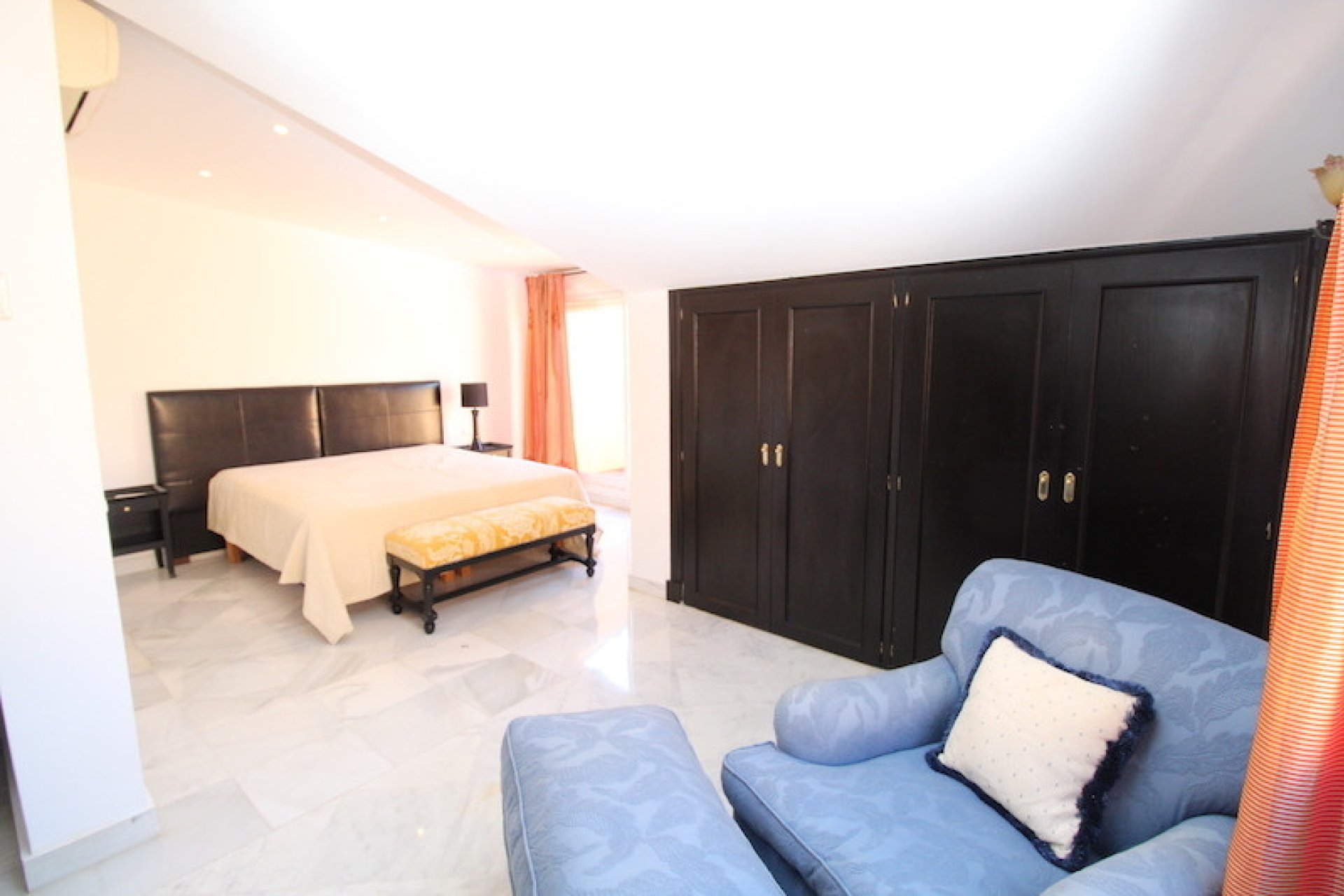 Reventa - House - Semi-Detached House - Marbella - The Golden Mile