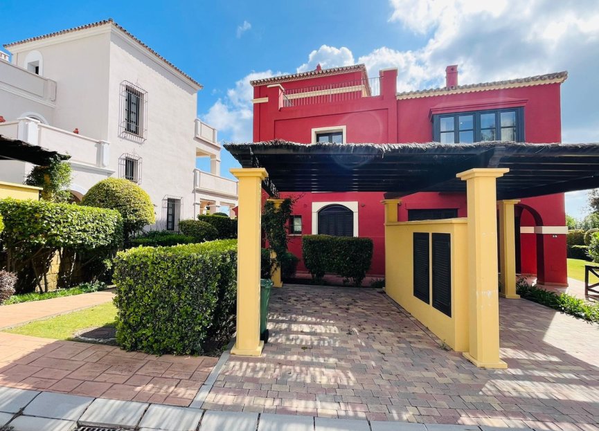 Reventa - House - Semi-Detached House - Sotogrande