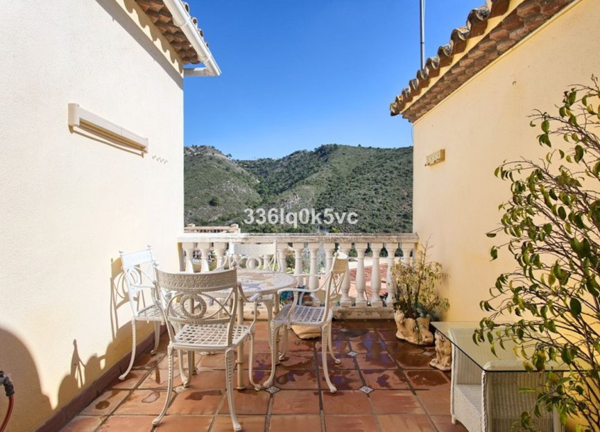 Reventa - House - Townhouse - Benahavís - Benahavís Centro