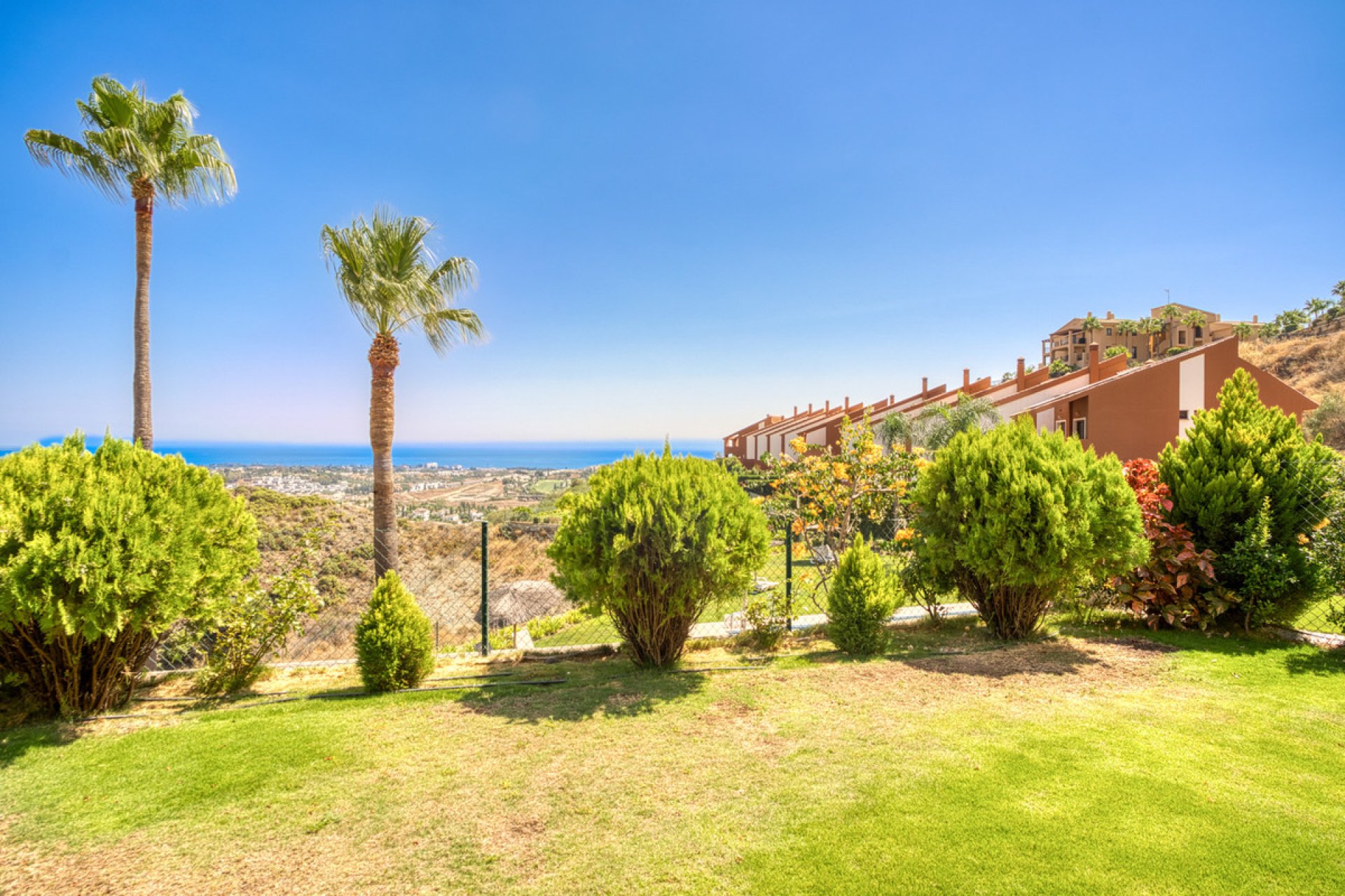 Reventa - House - Townhouse - Benahavís - Benahavís Centro