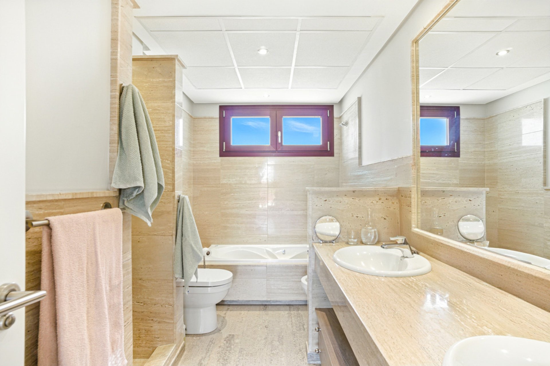 Reventa - House - Townhouse - Benahavís - Benahavís Centro