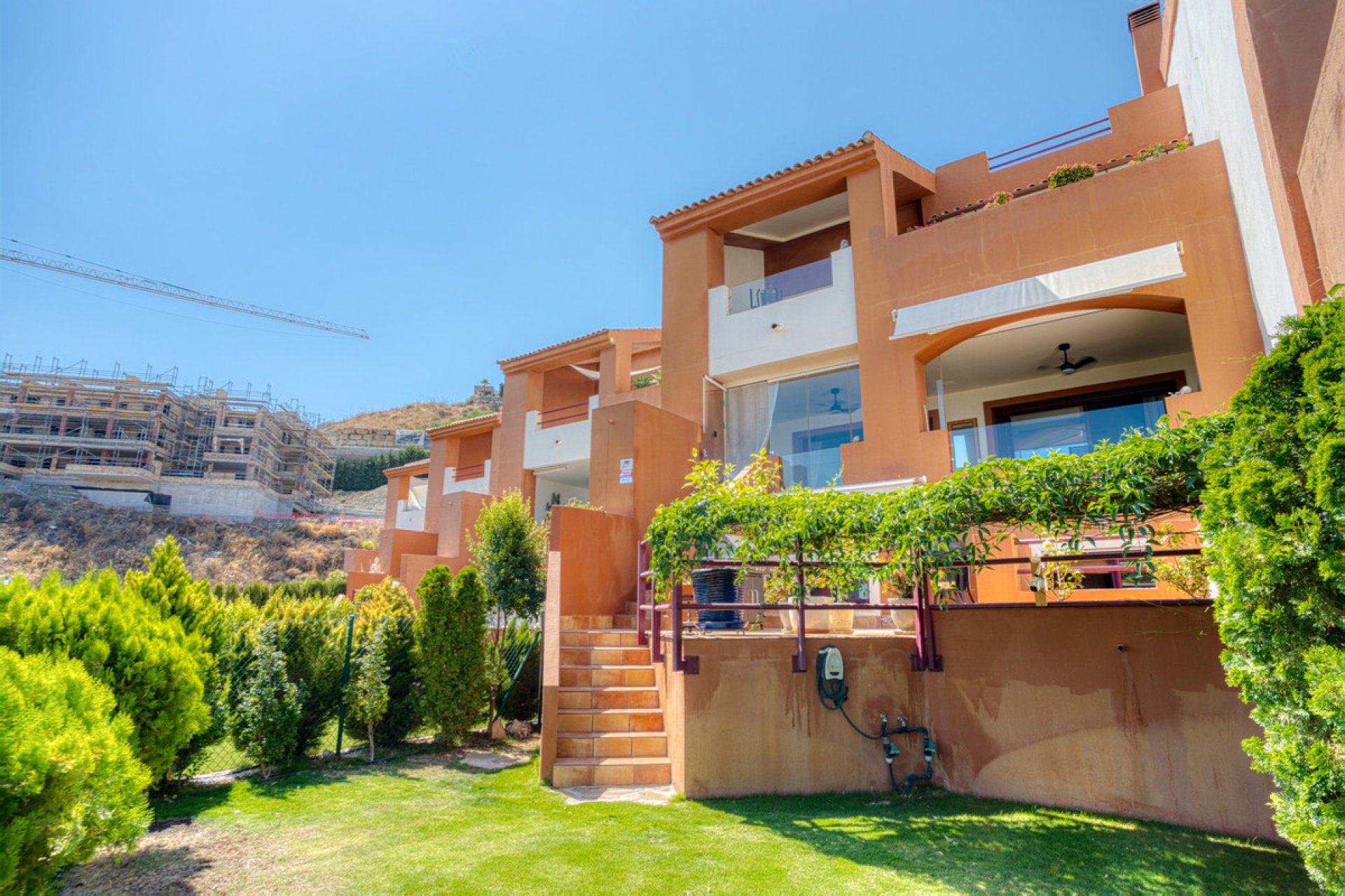 Reventa - House - Townhouse - Benahavís - Benahavís Centro