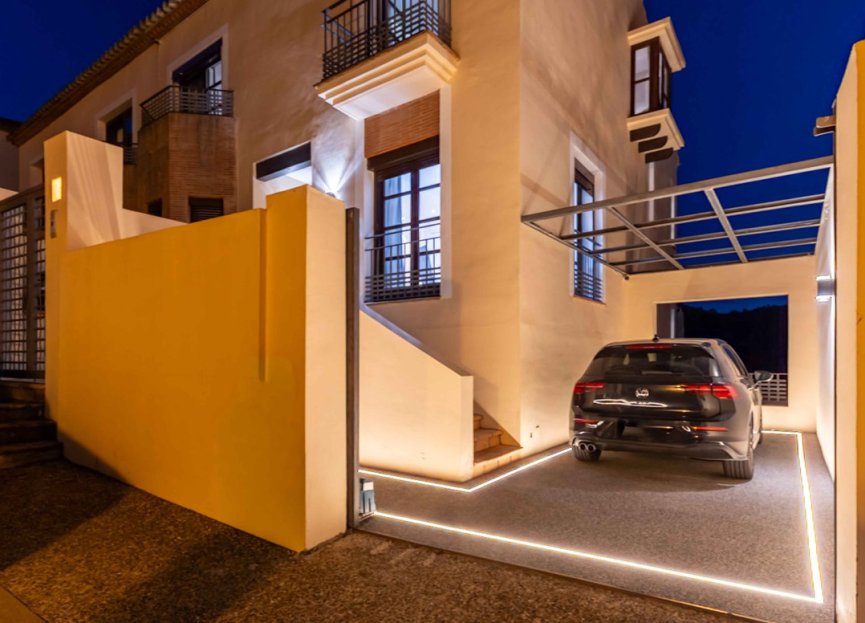 Reventa - House - Townhouse - Benahavís - Benahavís Centro