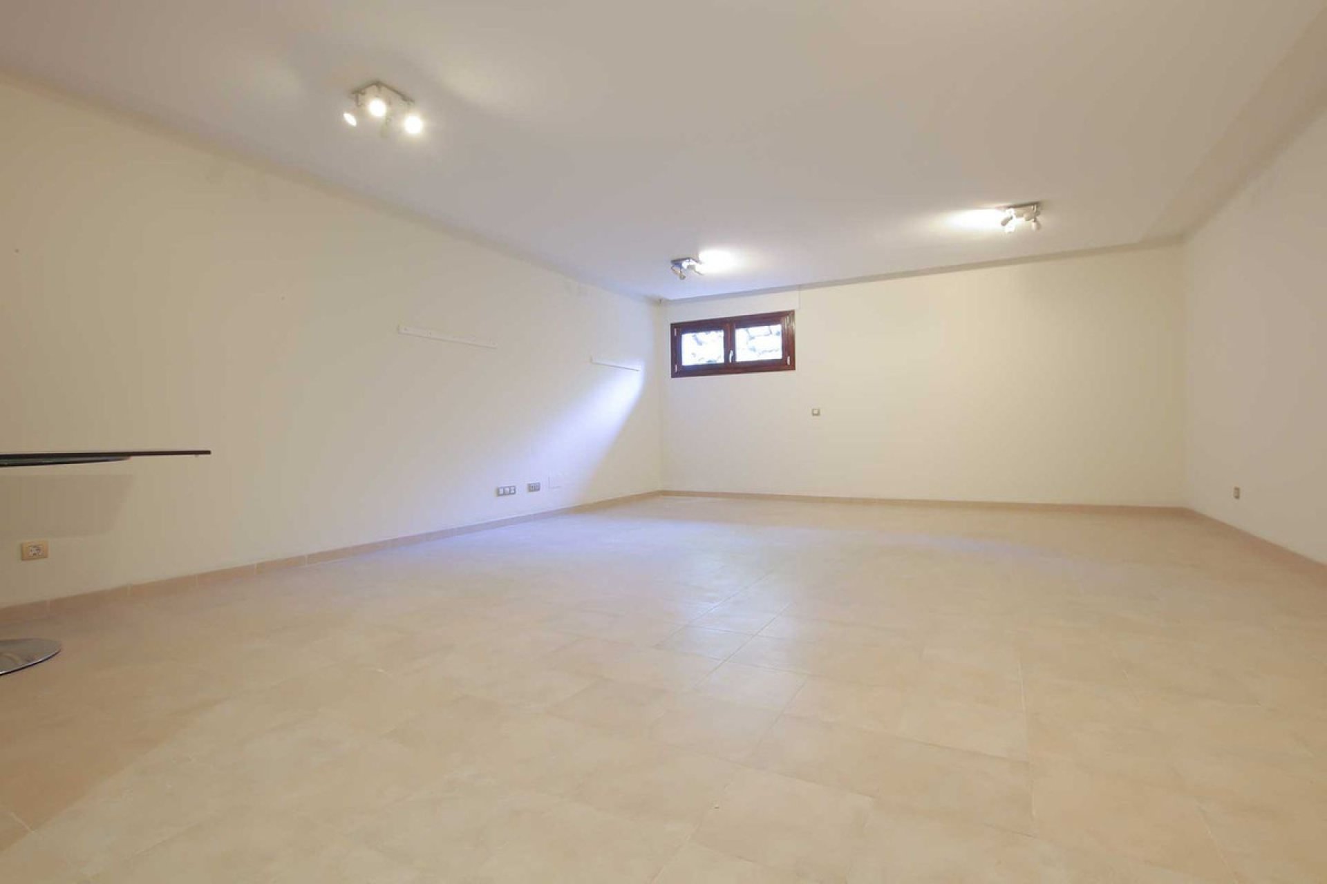 Reventa - House - Townhouse - Benahavís - Benahavís Centro