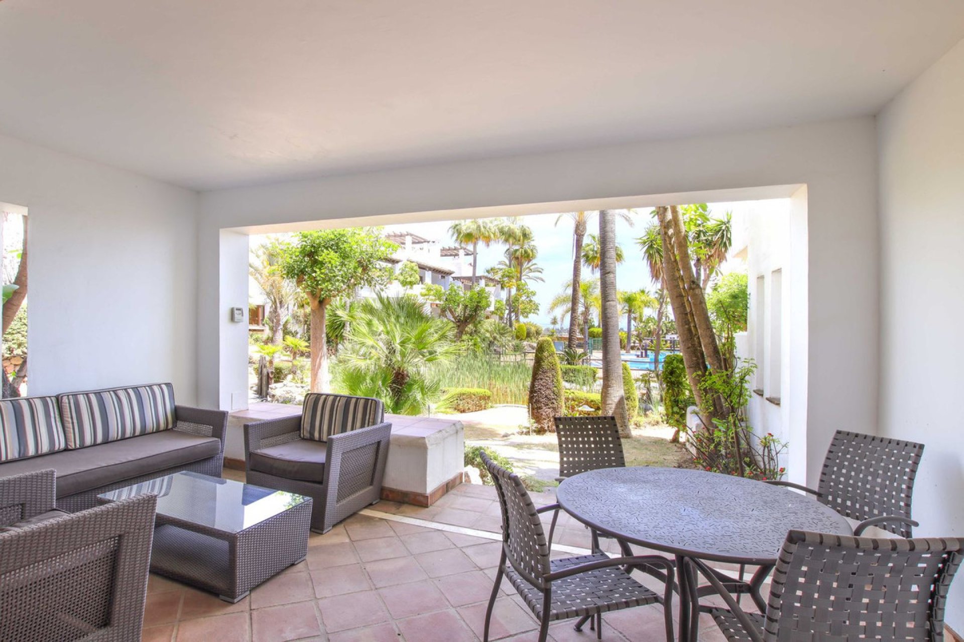 Reventa - House - Townhouse - Benahavís - Benahavís Centro