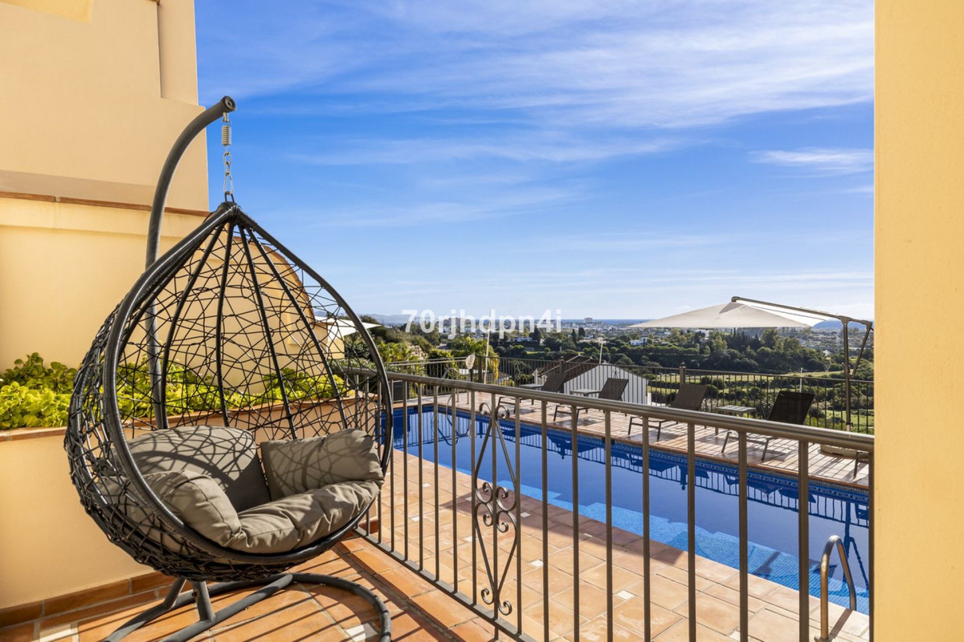 Reventa - House - Townhouse - Benahavís - Benahavís Centro