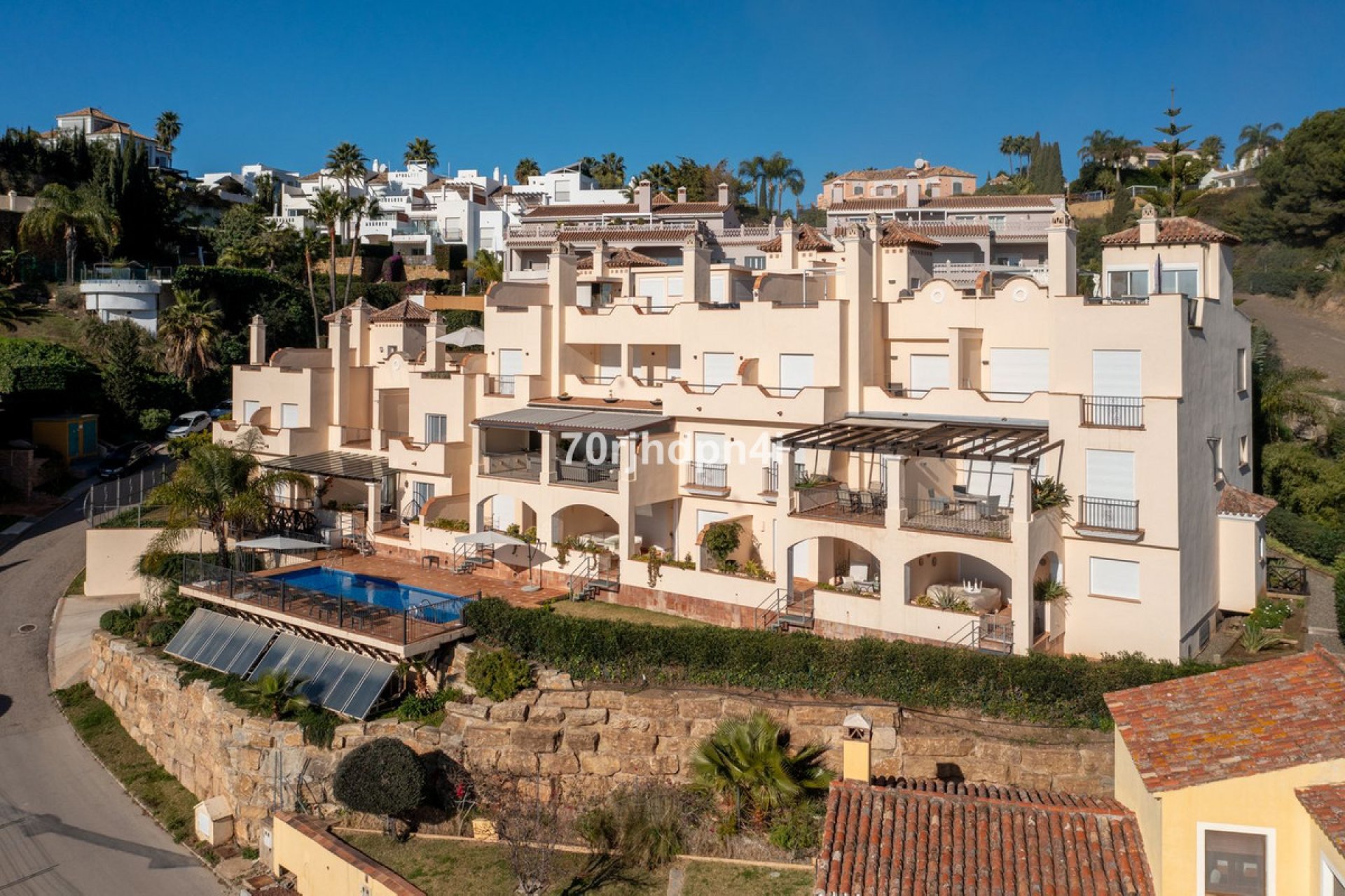 Reventa - House - Townhouse - Benahavís - Benahavís Centro