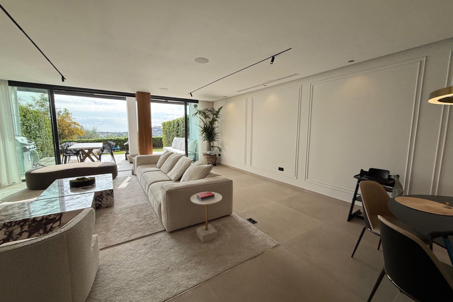 Reventa - House - Townhouse - Benahavís - Benahavís Centro