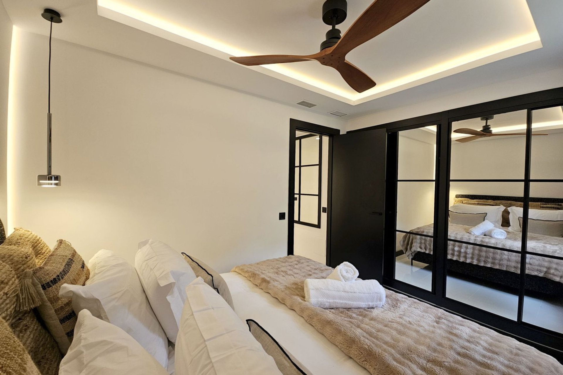 Reventa - House - Townhouse - Benahavís - Los Arqueros